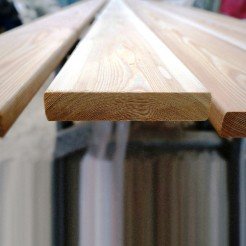 Палубная доска из лиственницы класс В 28x140x4000 мм Палубная доска из лиственницы класс В 28x140x4000 мм